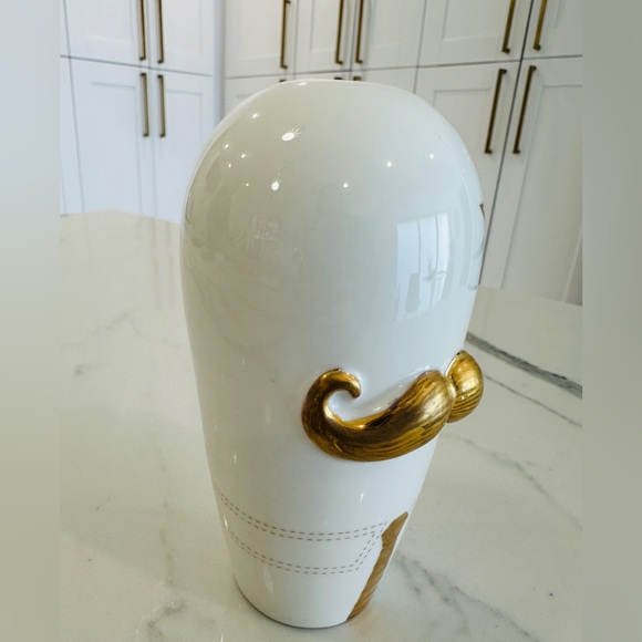 Jonathan Adler Salvador Muse Vase - Picture 3 of 5
